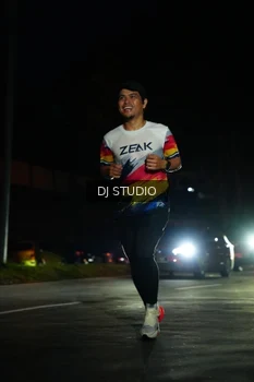 Runner Photo 4169722