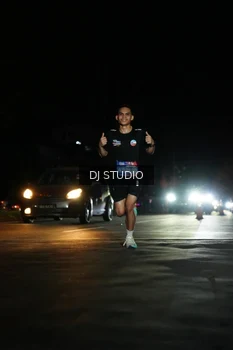 Runner Photo 4169851