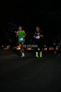 Runner Photo 4171385