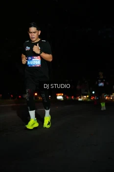 Runner Photo 4171398