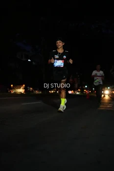 Runner Photo 4171411