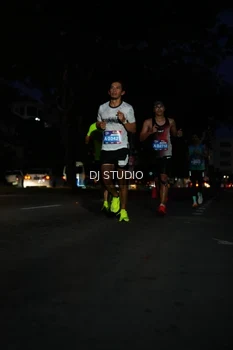 Runner Photo 4171453