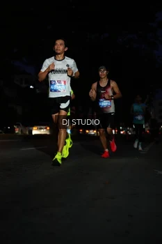 Runner Photo 4171458