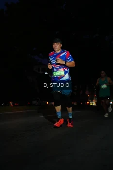 Runner Photo 4171500
