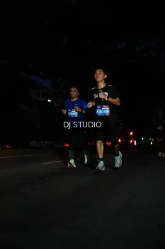 Runner Photo 4171593
