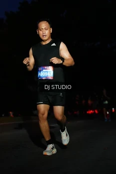 Runner Photo 4171617