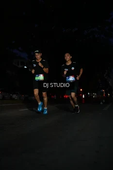 Runner Photo 4171631