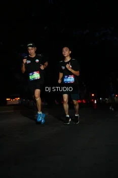 Runner Photo 4171636