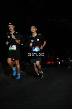Runner Photo 4171637