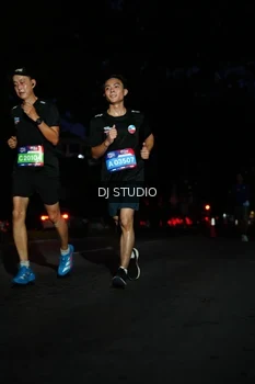 Runner Photo 4171638