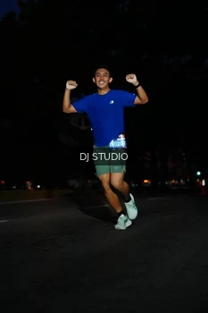 Runner Photo 4171665
