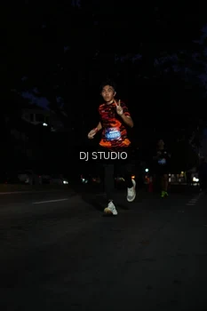 Runner Photo 4171675