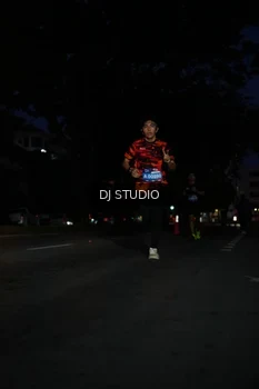Runner Photo 4171678