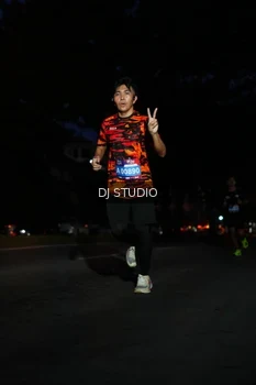 Runner Photo 4171681