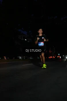 Runner Photo 4171690