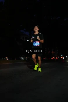 Runner Photo 4171692