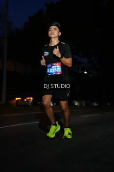 Runner Photo 4171701