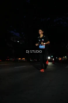 Runner Photo 4171716