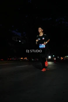 Runner Photo 4171717