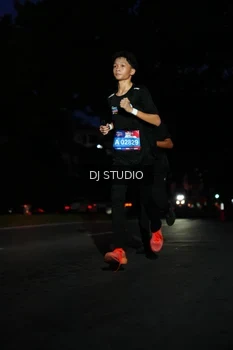 Runner Photo 4171721