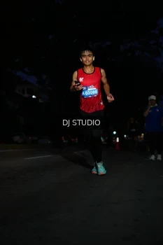 Runner Photo 4171726