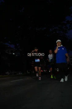 Runner Photo 4171734
