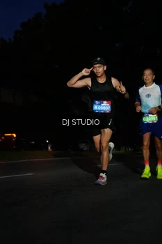 Runner Photo 4171749