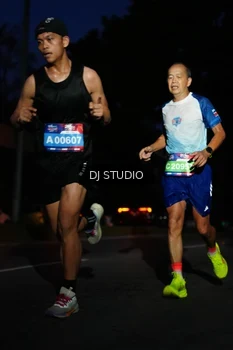 Runner Photo 4171758