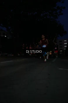Runner Photo 4171762
