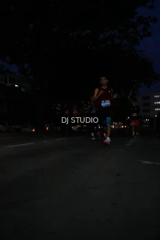 Runner Photo 4171767
