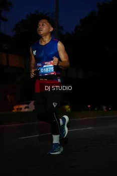 Runner Photo 4171790