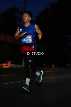 Runner Photo 4171792
