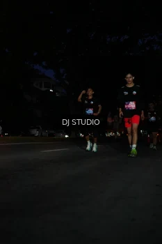 Runner Photo 4171794