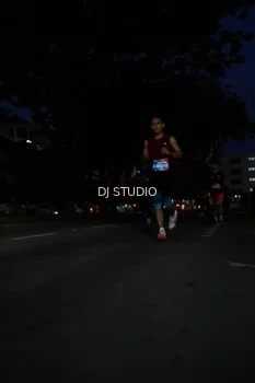 Runner Photo 4171800