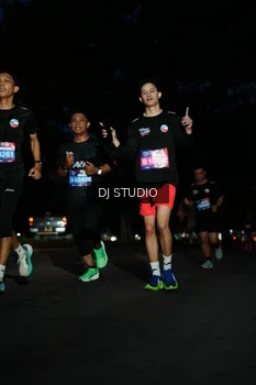 Runner Photo 4171811