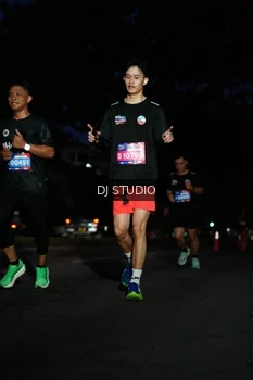 Runner Photo 4171812