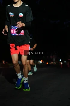 Runner Photo 4171823