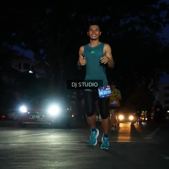Runner Photo 4171872