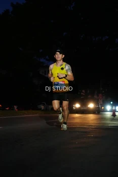 Runner Photo 4171893