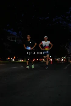 Runner Photo 4171943