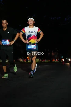 Runner Photo 4171963
