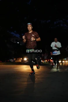 Runner Photo 4171977