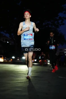 Runner Photo 4172057