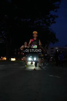 Runner Photo 4172074