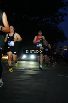Runner Photo 4172080