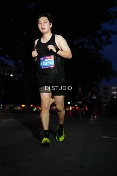 Runner Photo 4172106