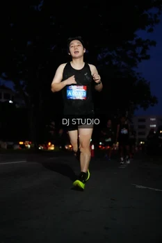 Runner Photo 4172107