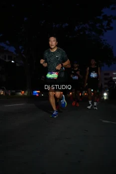 Runner Photo 4172114