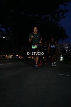 Runner Photo 4172121