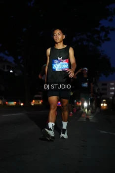 Runner Photo 4172149